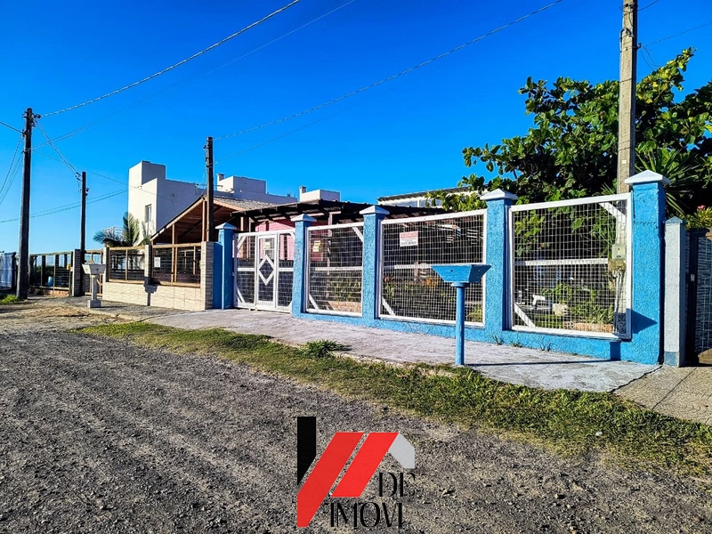 Casa a poucos passos do mar!: 10ª foto da galeria de imagens do imóvel