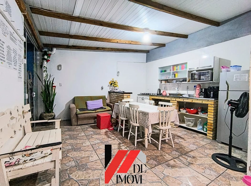 Casa a poucos passos do mar!: 13ª foto da galeria de imagens do imóvel