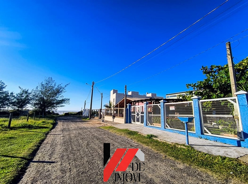 Casa a poucos passos do mar!: 9ª foto da galeria de imagens do imóvel