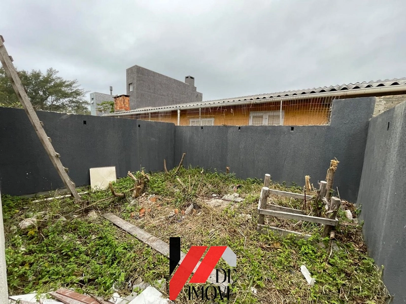 CASA COM TERRAÇO COM LINDA VISTA P/ MAR À VENDA NA GUARANI!: 3ª foto da galeria de imagens do imóvel