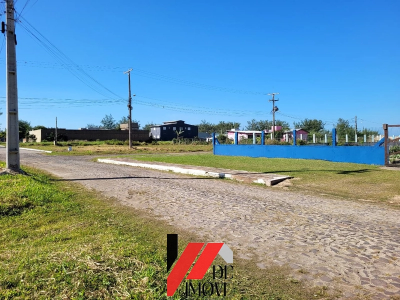 TERRENO A 1 QUADRA DO MAR!!: 4ª foto da galeria de imagens do imóvel