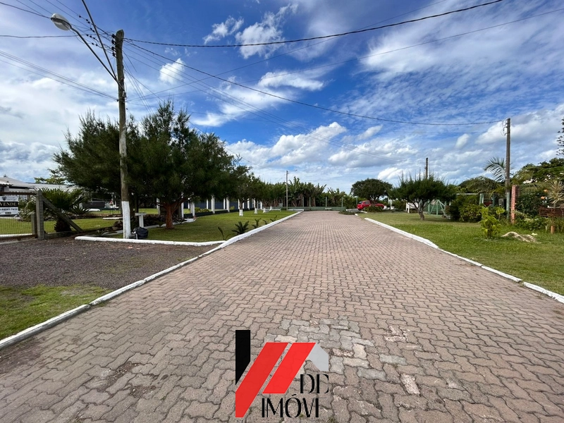 CASA A VENDA A 100 METROS DO MAR!!: 5ª foto da galeria de imagens do imóvel
