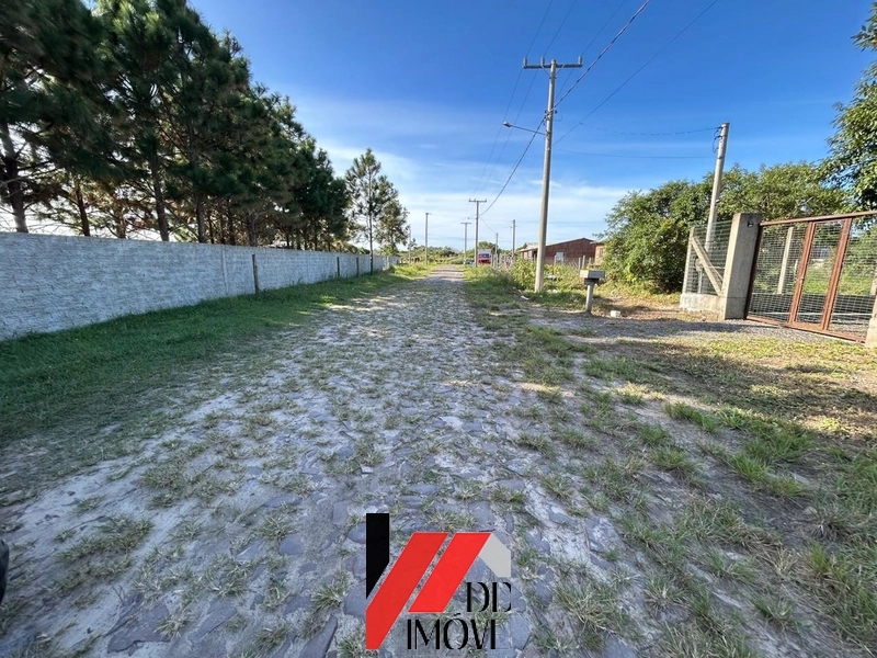 CASA DE MADEIRA NO JARDIM BEIRA MAR!!: 12ª foto da galeria de imagens do imóvel