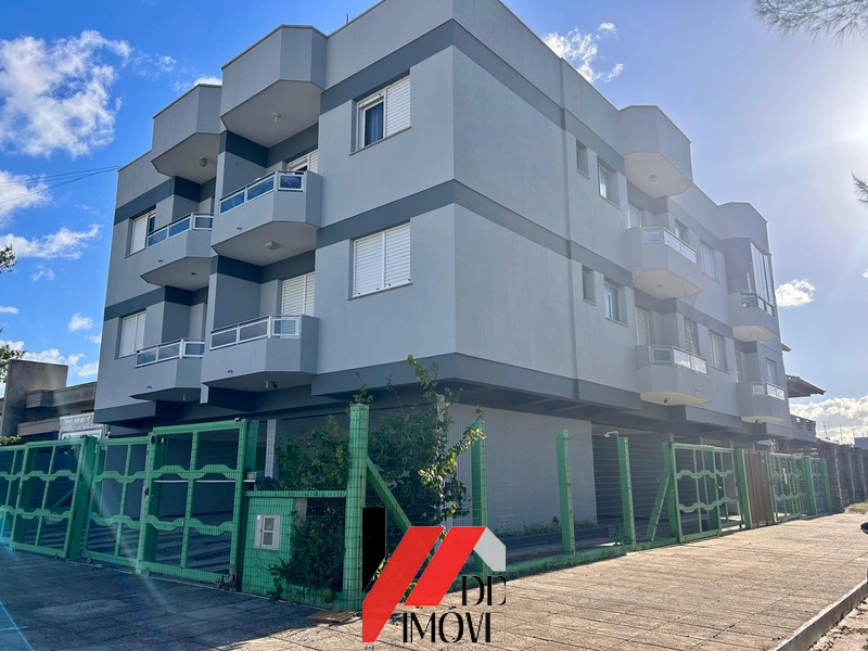 APARTAMENTO A UMA QUADRA DO MAR NO JARDIM BEIRA MAR: 1ª foto da galeria de imagens do imóvel