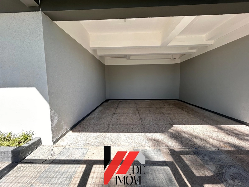 APARTAMENTO A UMA QUADRA DO MAR NO JARDIM BEIRA MAR: 2ª foto da galeria de imagens do imóvel