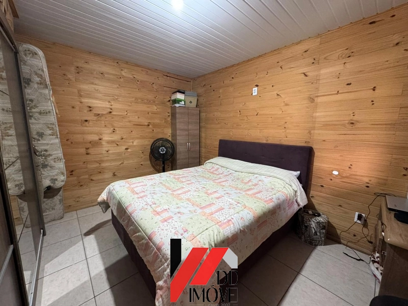 CASA DE MADEIRA A VENDA NO JARDIM BEIRA MAR!!: 17ª foto da galeria de imagens do imóvel