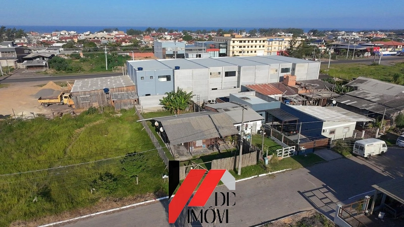 CASA DE MADEIRA A VENDA NO JARDIM BEIRA MAR!!: 23ª foto da galeria de imagens do imóvel