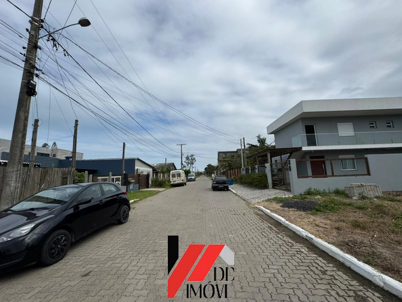 CASA DE MADEIRA A VENDA NO JARDIM BEIRA MAR!!: 3ª foto da galeria de imagens do imóvel