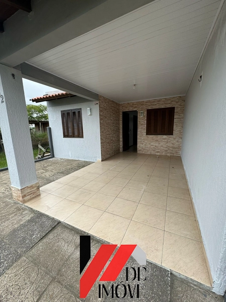 CASA NO CAPÃO NOVO A VENDA: 2ª foto da galeria de imagens do imóvel