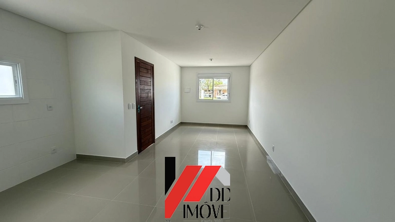CASA NA ZONA NORTE EM CAPÃO DA CANOA: 2ª foto da galeria de imagens do imóvel