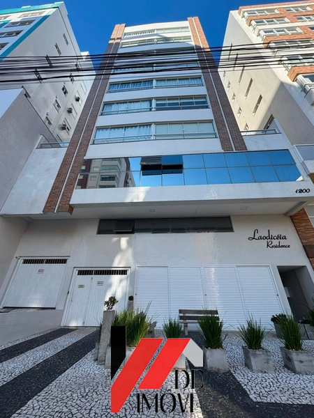 APARTAMENTO LATERAL COM VISTA LIBERADA: 1ª foto da galeria de imagens do imóvel