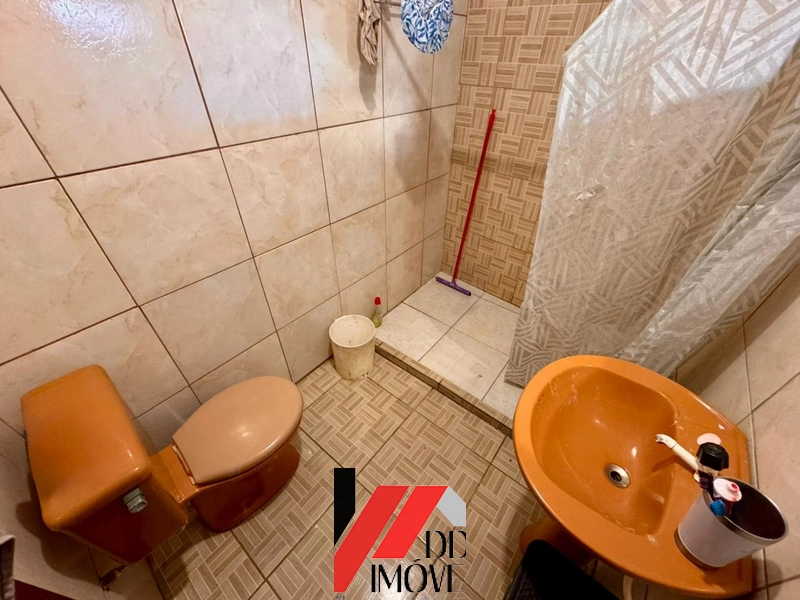 1 CASA MAIS ANEXO NOS FUNDOS: 43ª foto da galeria de imagens do imóvel