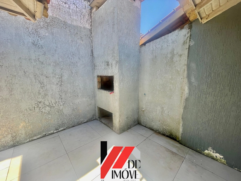 CASA COM ÓTIMA LOCALIZAÇÃO A 700 METROS DO MAR!: 6ª foto da galeria de imagens do imóvel