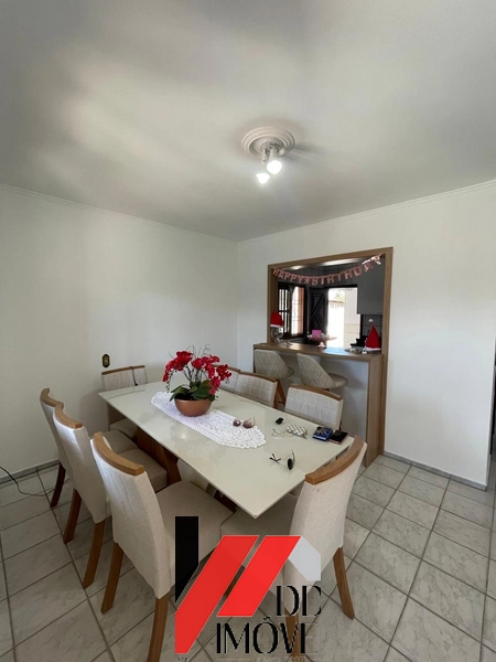 CASA COM PISCINA A POUCOS METROS DO MAR!!!: 3ª foto da galeria de imagens do imóvel