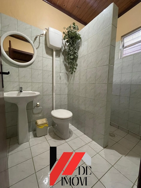 CASA COM PISCINA A POUCOS METROS DO MAR!!!: 7ª foto da galeria de imagens do imóvel