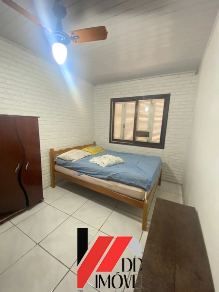 CASA AMPLA COM  4 DORMITÓRIOS A POUCOS METROS DO MAR!!!: 14ª foto da galeria de imagens do imóvel