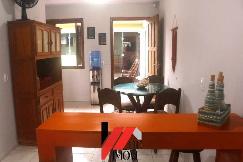 CASA COM PISCINA: 14ª foto da galeria de imagens do imóvel