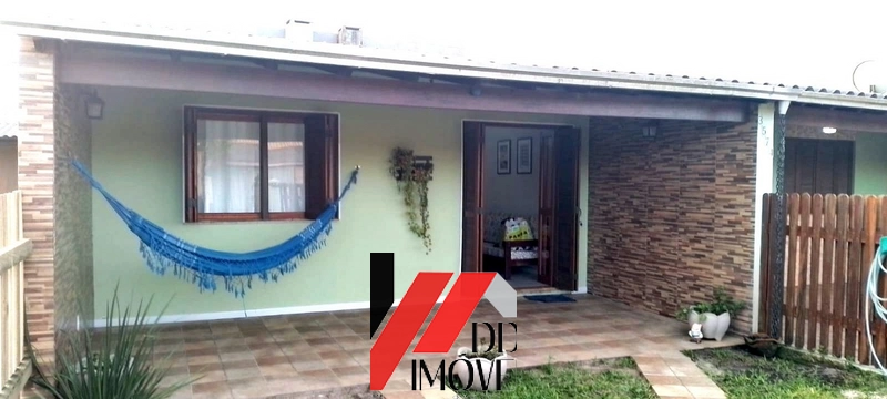 CASA COM PISCINA