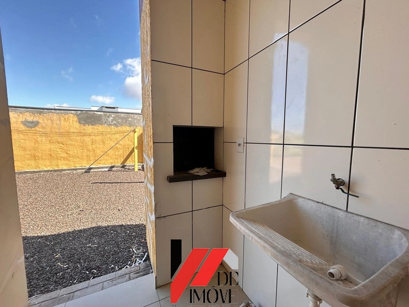 CASA A 600 METROS DO MAR!!: 10ª foto da galeria de imagens do imóvel