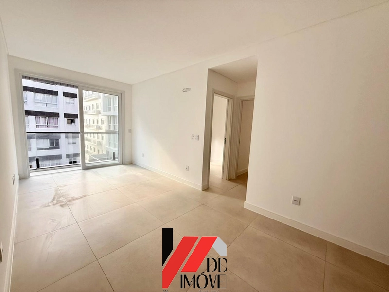APARTAMENTO COM SACADA DE FRENTE!!: 7ª foto da galeria de imagens do imóvel