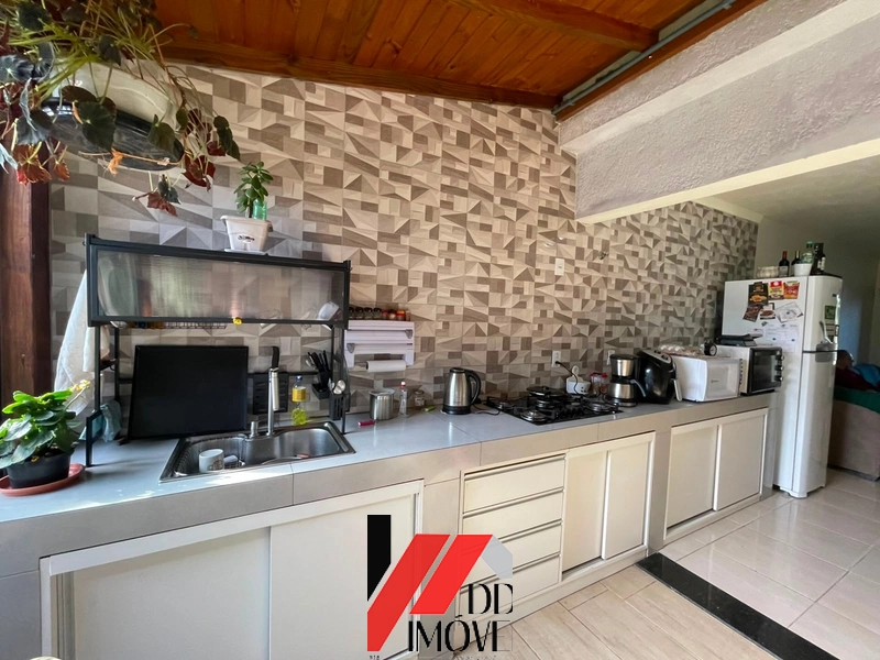 CASA A POUCOS METROS DO MAR!!: 10ª foto da galeria de imagens do imóvel