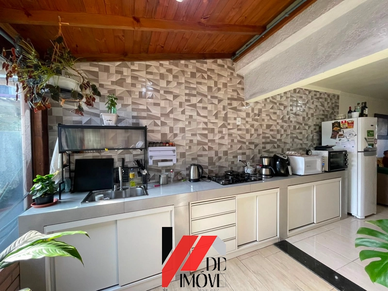 CASA A POUCOS METROS DO MAR!!: 11ª foto da galeria de imagens do imóvel