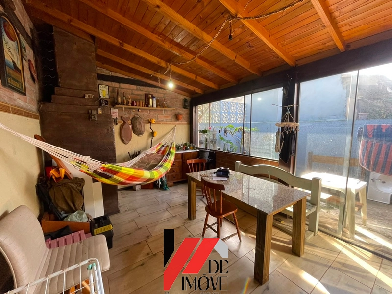 CASA A POUCOS METROS DO MAR!!: 19ª foto da galeria de imagens do imóvel
