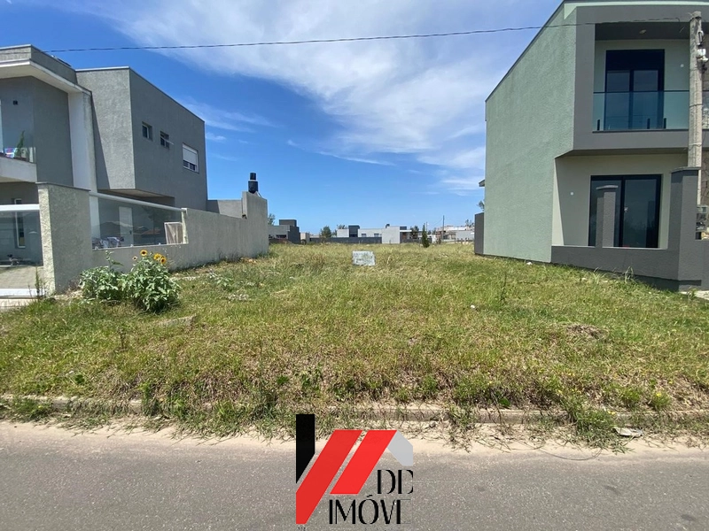 TERRENO A DUAS QUADRAS DO MAR A VENDA!!: 1ª foto da galeria de imagens do imóvel
