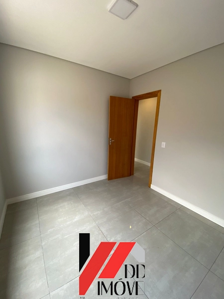 CASA A VENDA A 4 QUADRAS DO MAR!!: 5ª foto da galeria de imagens do imóvel
