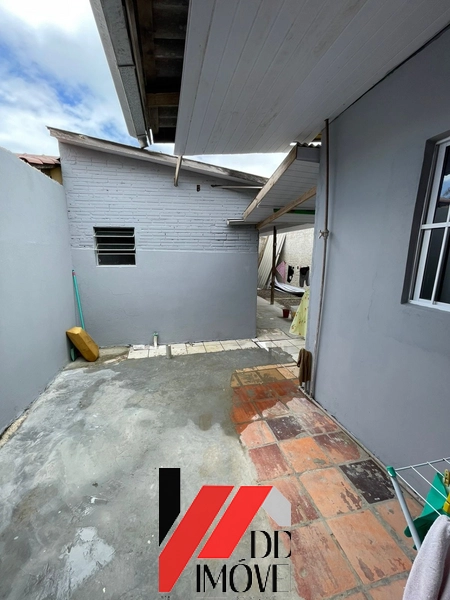 CASA COM ANEXO NA ZONA NORTE!: 5ª foto da galeria de imagens do imóvel