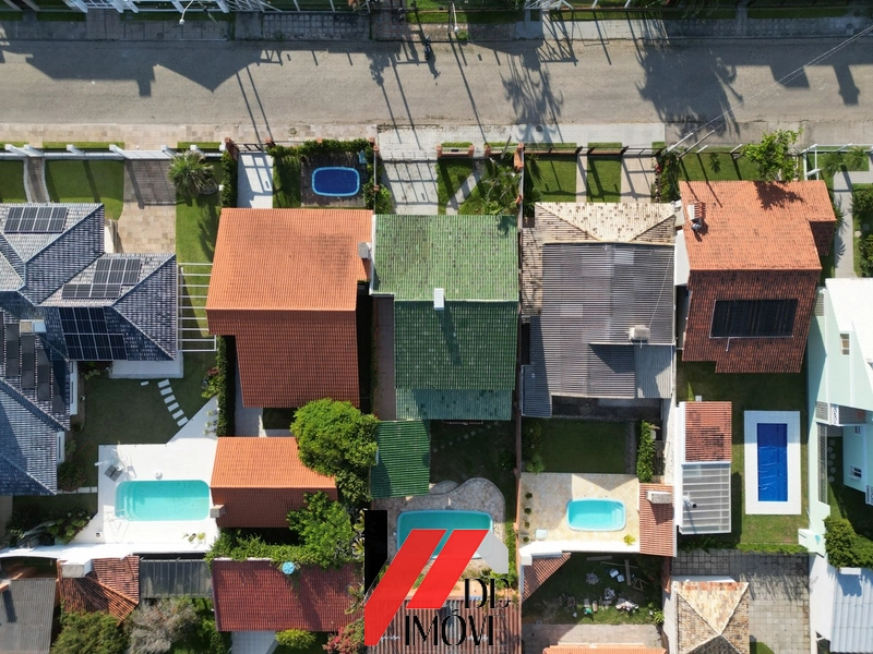 Sobrado à venda no Centro de Xangri-lá: 3ª foto da galeria de imagens do imóvel