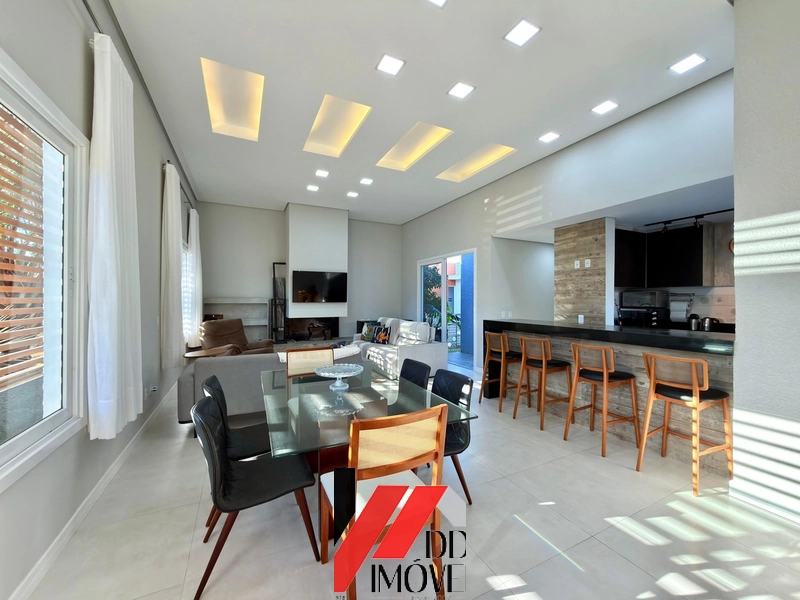 CASA NO CONDOMINIO DUBAI A VENDA!: 3ª foto da galeria de imagens do imóvel
