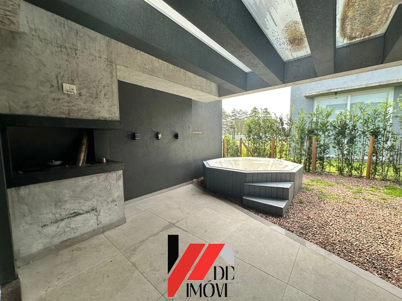 Casa com excelente padrão de construção e localização privilegiada!: 7ª foto da galeria de imagens do imóvel