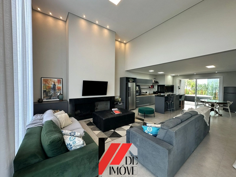Casa com excelente padrão de construção e localização privilegiada!: 20ª foto da galeria de imagens do imóvel
