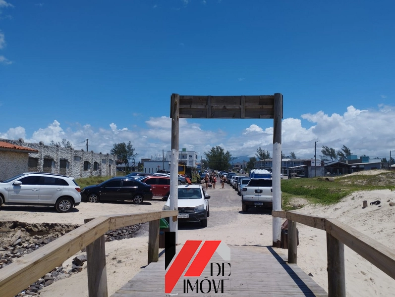 APARTAMENTO A UMA QUADRA DO MAR!!: 6ª foto da galeria de imagens do imóvel