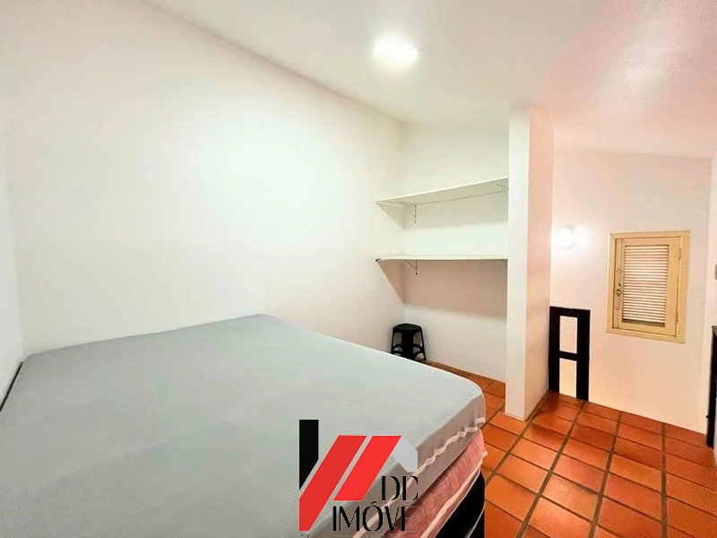 APARTAMENTO DUPLEX EM CAPAO NOVO: 8ª foto da galeria de imagens do imóvel