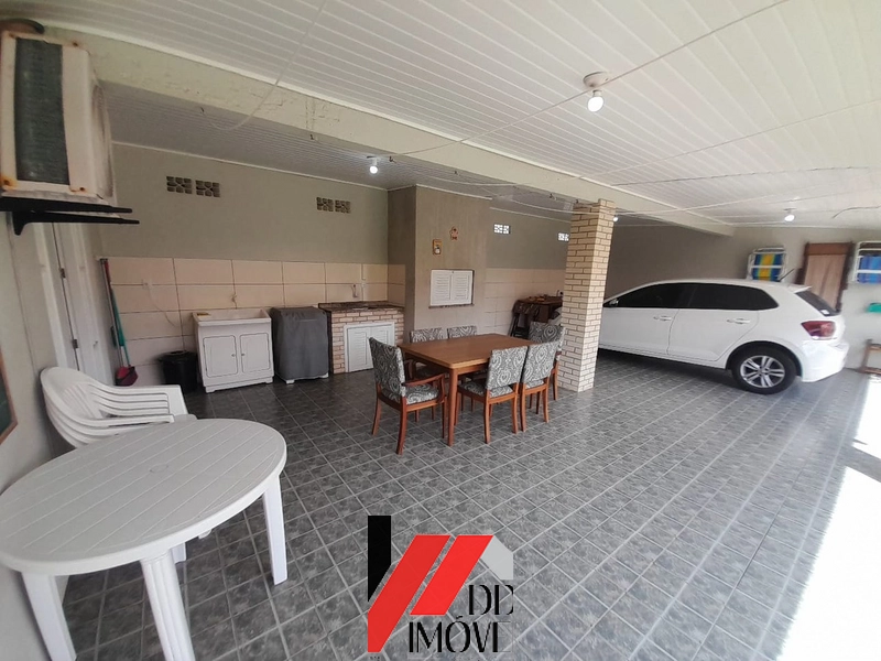 CASA A CINCO QUADRAS DO MAR A VENDA!!: 17ª foto da galeria de imagens do imóvel