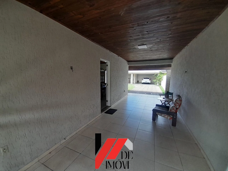 CASA A CINCO QUADRAS DO MAR A VENDA!!: 18ª foto da galeria de imagens do imóvel