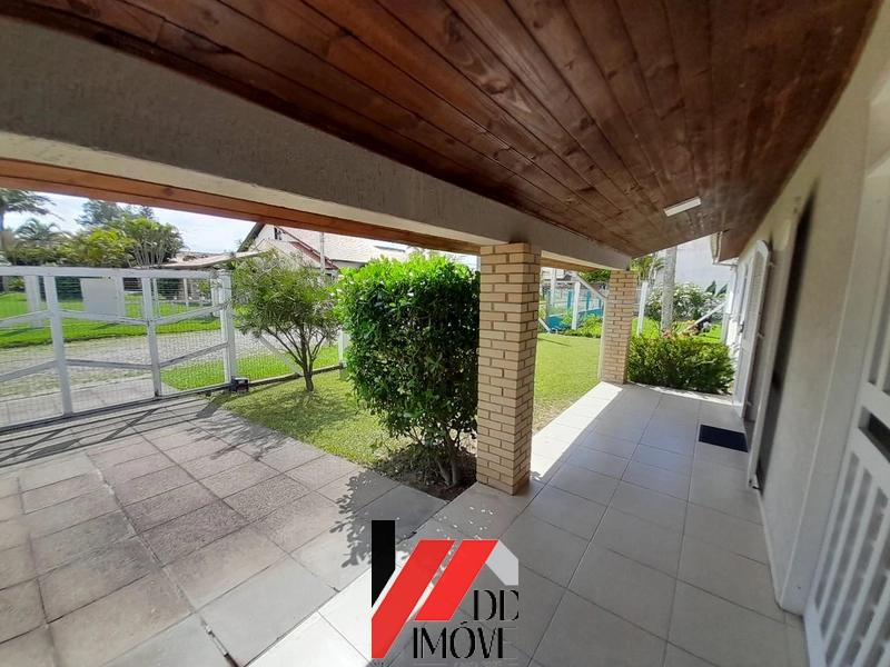 CASA A CINCO QUADRAS DO MAR A VENDA!!: 34ª foto da galeria de imagens do imóvel