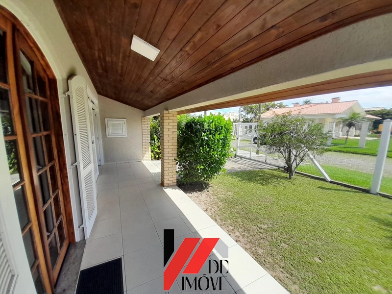 CASA A CINCO QUADRAS DO MAR A VENDA!!: 35ª foto da galeria de imagens do imóvel