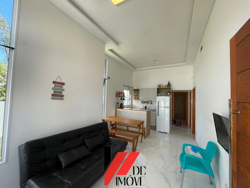 CASA DE ESQUINA A POUCOS METROS DO MAR!!: 13ª foto da galeria de imagens do imóvel