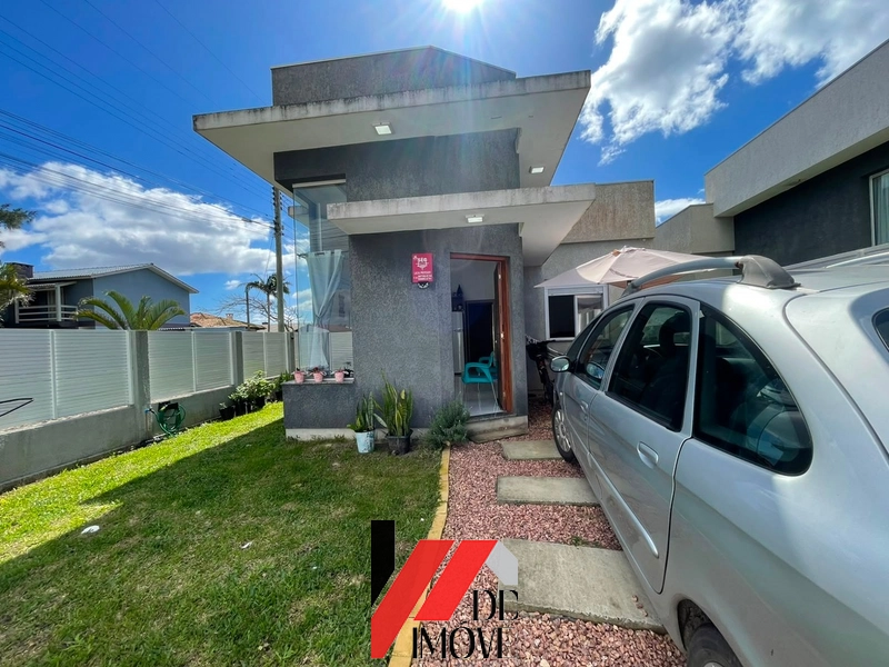 CASA DE ESQUINA A POUCOS METROS DO MAR!!: 6ª foto da galeria de imagens do imóvel