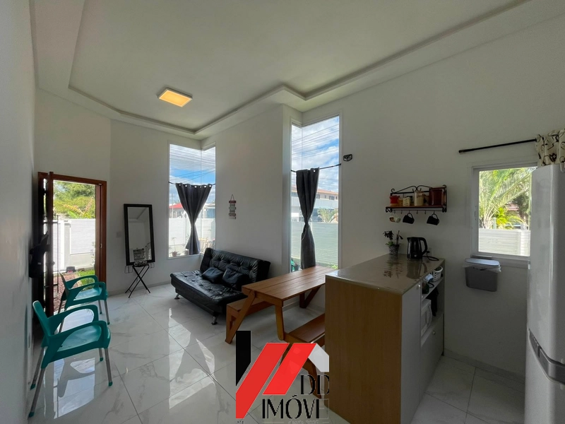 CASA DE ESQUINA A POUCOS METROS DO MAR!!: 14ª foto da galeria de imagens do imóvel