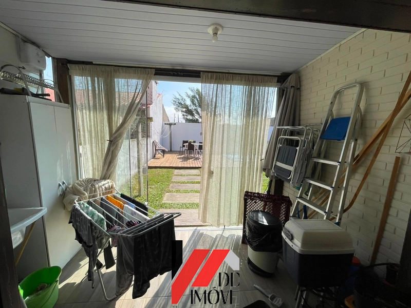 CASA A UMA QUADRA DO MAR NO BAIRRO ARAÇA!!: 10ª foto da galeria de imagens do imóvel