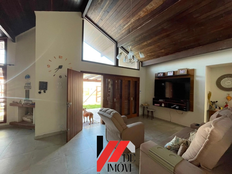 CASA A UMA QUADRA DO MAR NO BAIRRO ARAÇA!!: 23ª foto da galeria de imagens do imóvel