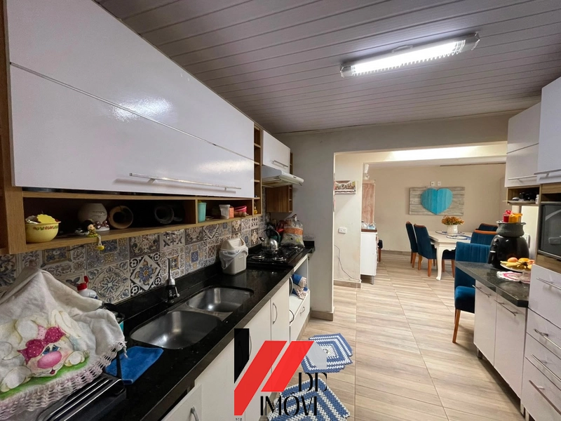 CASA A UMA QUADRA DO MAR NO BAIRRO ARAÇA!!: 14ª foto da galeria de imagens do imóvel