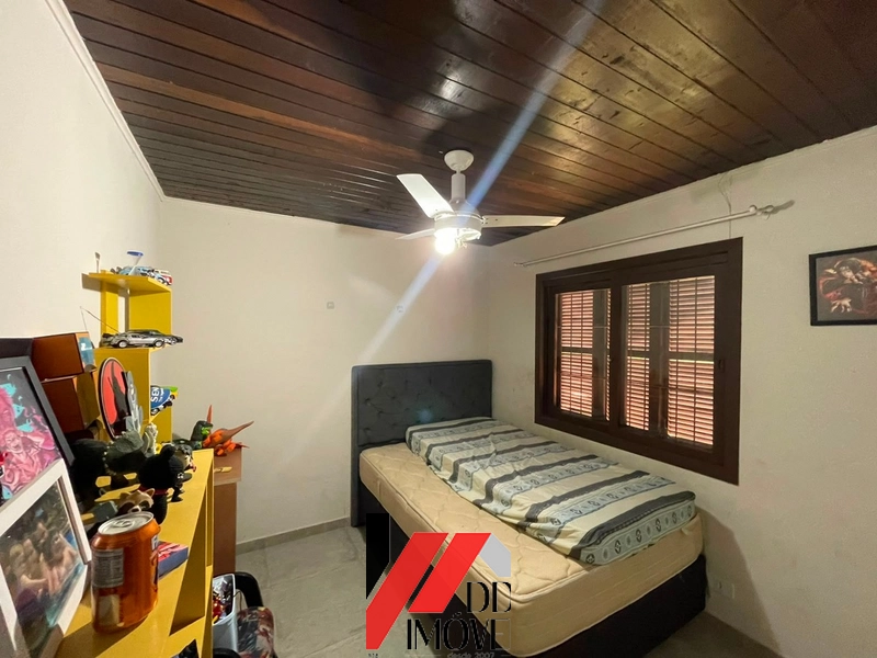 CASA A UMA QUADRA DO MAR NO BAIRRO ARAÇA!!: 16ª foto da galeria de imagens do imóvel