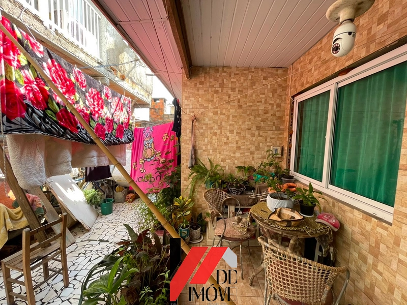 IMÓVEL COM APARTAMENTO, CASA E LOJA COMERCIAL A VENDA JUNTOS!!: 12ª foto da galeria de imagens do imóvel
