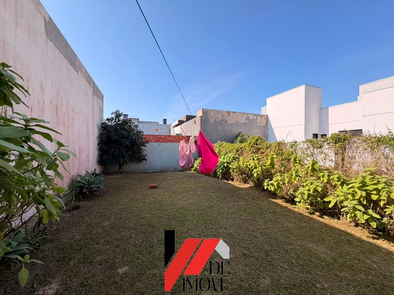 CASA A POUCOS METROS DO MAR A VENDA!!: 7ª foto da galeria de imagens do imóvel