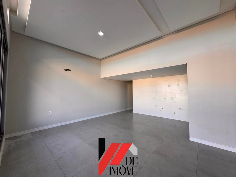CASA A VENDA A 01 QUADRA DO MAR!!: 2ª foto da galeria de imagens do imóvel